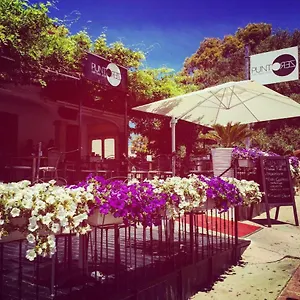 Les Au Centre Couette-café San Teodoro (Sardinia)