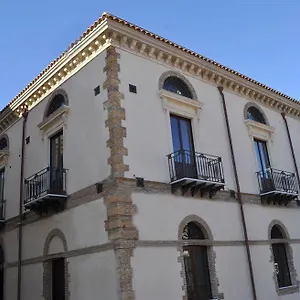Palazzo Fortunato SantʼAgata di Militello